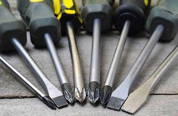 پیچ گوشتی چیست ؟