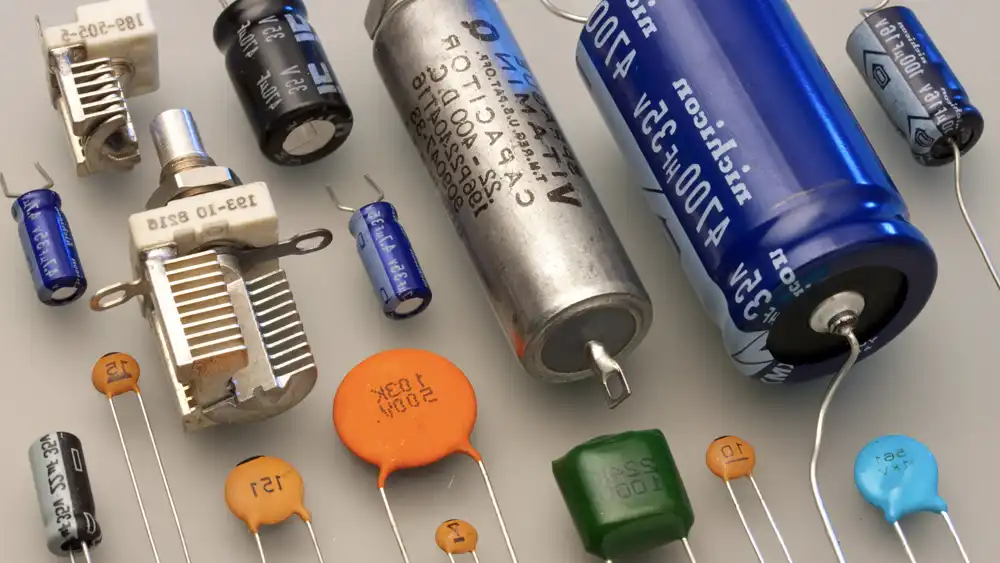 راهنمای جامع پیدا کردن قطعات جایگزین در بردهای الکترونیکی